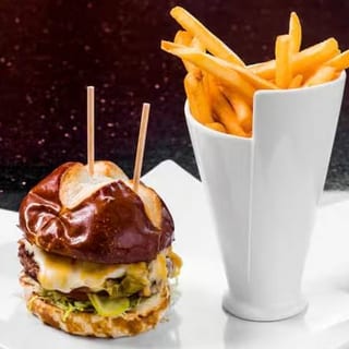 M1 Burger