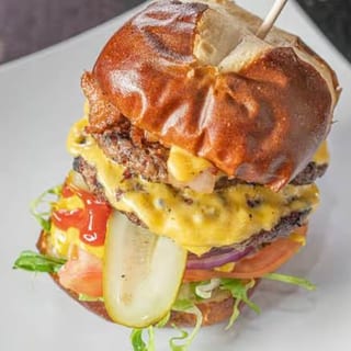 Bacon Cheeseburger