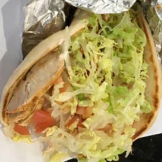 Grilled Chicken Pita